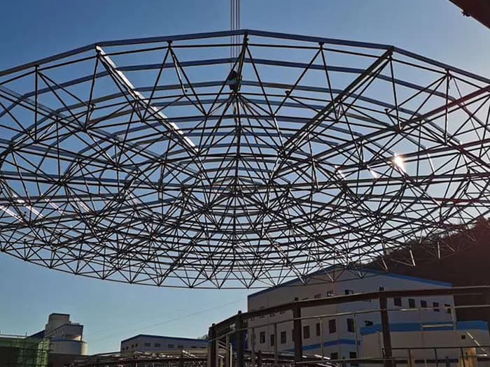 潞城螺栓球网架工程施工现场